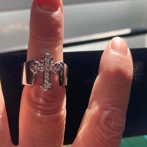 NWOT Real Silver Cross Ring with Tiny Sparkles, Size 5